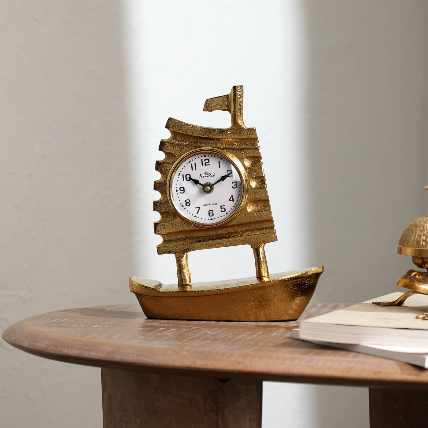 Decorative Table Clock with Gold Polished in Boat Shape-Desk